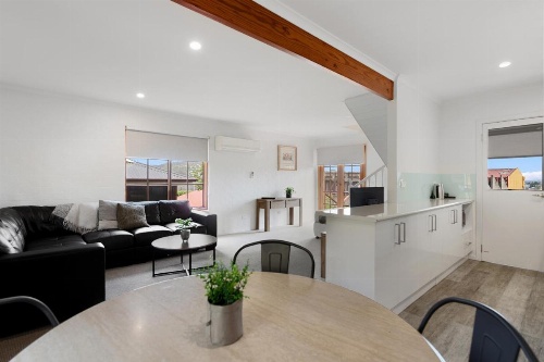 Hideaway on George image 11