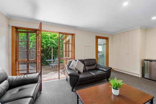 Hideaway on George image 30