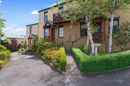 Hideaway on George image 41